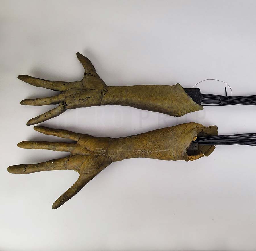 X Files The Movie Animatronic Alien Arms Heroprop Com